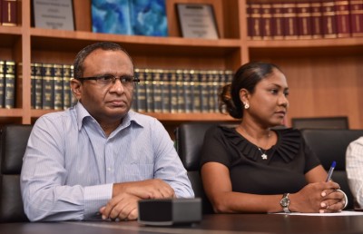 ވަކީލުންގެ ސަސްޕެންޝަން އުވާލަން ގޮވާލައިފި