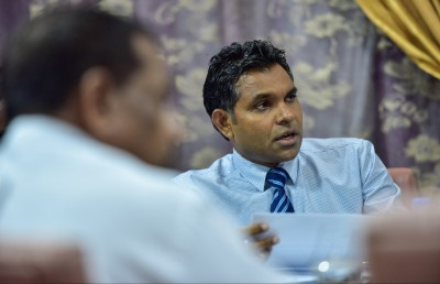 މީޑިއާ ކައުންސިލާ ބެހޭ ގޮތުން ކޮމިޓީގައި ހޫނު ބަހުސެއް