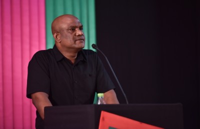 ފިއްލަވާފާނެތީ މެމްބަރު އަރީފްގެ ޕާސްޕޯޓުު ހިފަހައްޓައިފި