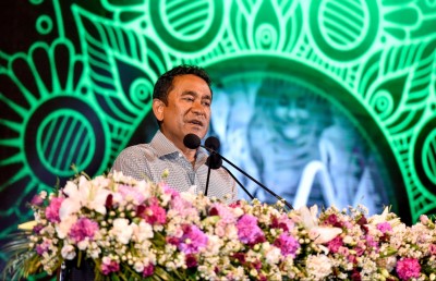 ގައުމުގެ ހަމަޖެހުން ނަގާލަން ގޮވާލުމަކީ ޑިމޮކްރަސީއެއް ނޫން: ރައީސް