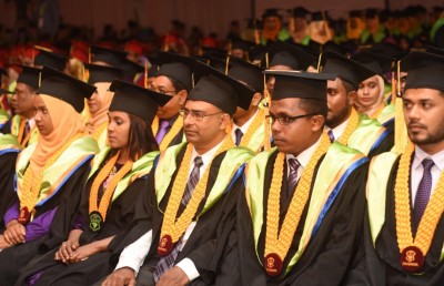 އެވިޑް ކޮލެޖުން 700އަށް ވުރެ ގިނަ ދަރިވަރުން ދަސްވެނިވެއްޖެ