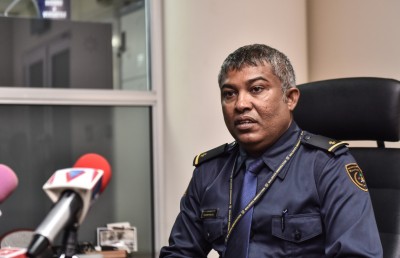 ބޭރުގެ އެއާޕޯޓުތަކުގައި ޕާސްޕޯޓު ކާޑު ބޭނުމެއް ނުކުރެވޭނެ: އިމިގްރޭޝަން