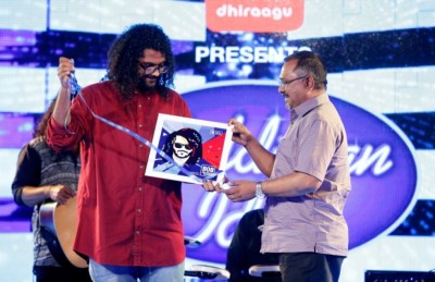 ލަވަ ކިޔުންތެރިޔާ "ބޮބް"ގެ އާ ތިން ލަވައެއް ރިލީޒްކޮށްފި