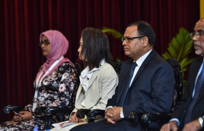 މަޝްރޫއުތަކުން ތިމާވެއްޓަށް ލިބޭ ގެއްލުންތަކަށް ސަމާލުކަން ދޭންޖެހޭ: ޑިފެންސް މިނިސްޓަރު