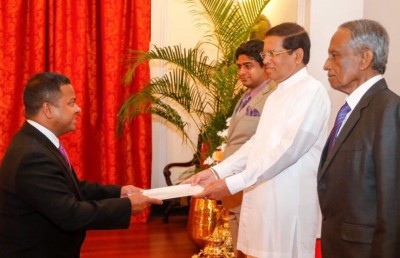 ލަންކާއަކީ އެމްޑީޕީގެ "ކިއްލާއެއް" ކަމަށް ނަޝީދު ދައްކަނީ ހަގީގީ ފޮޓޯއެއް ނޫން: މުންދު