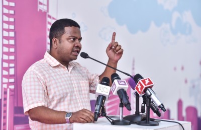 ލަންކާއަކީ އެމްޑީޕީގެ "ކިއްލާއެއް" ކަމަށް ނަޝީދު ދައްކަނީ ހަގީގީ ފޮޓޯއެއް ނޫން: މުންދު