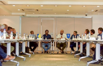 ގައުމީ ފުޓްބޯޅަ ޓީމު ގަދަ ކަނޑެއްގައި، ސަލާމަތްކުރޭ!