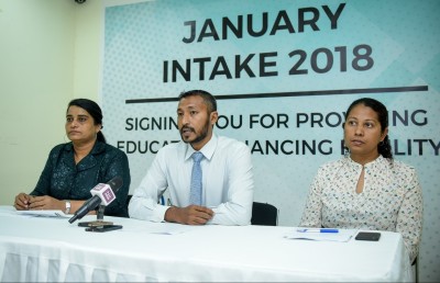 މެޕްސް ކޮލެޖުގެ 40 ޕްރޮގްރާމަކަށް ކުރިމަތިލާން ހުޅުވާލައިފި
