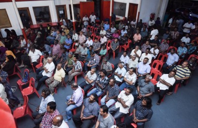 އިދިކޮޅު ޕާޓީތަކުގެ މެދުގައި ހިޔާލު ތަފާވުންތައް އެބަހުރި، އެކަމަކު އެކުގައި މަސައްކަތް ކުރެވޭނެ: ނިޒާރު