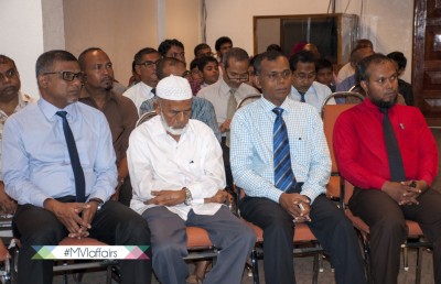 އިޖުތިމާއީ މައްސަލަތައް ހައްލުކުރަން ދީނީ އިލްމުވެރިން ތެދުވާން ޖެހޭ: ޑިފެންސް މިނިސްޓަރު