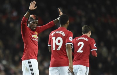 ޕޮގްބާ ތަފާތު ދެއްކިއިރު ޔުނައިޓެޑަށް މޮޅެއް