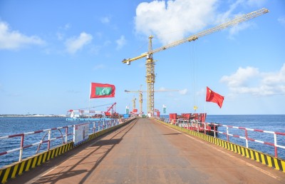 ބްރިޖަށް ކިޔާ ދިވެހި ދެ ނަން: "ބުރިޖު"، "ދާލަން"