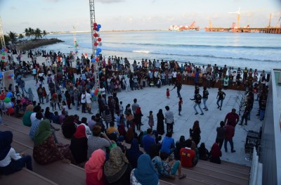 100 ޕްލަސް އިން އިތުރު ރަހަތަކެއް ތައާރަފު ކުރަނީ