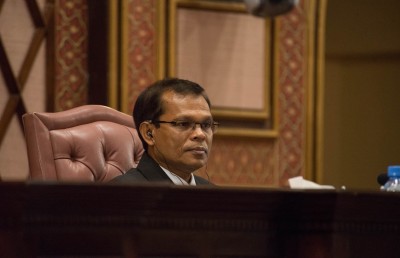 ޑިމޮކްރަސީގައި އަތްފައި އިސް ނުކުރާނެ: މަސީހް