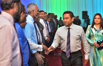 ލޯނު ނުނަގައި ހާލަތު ރަނގަޅެއް ނުކުރެވޭނެ: ރައީސް