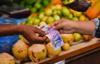 ޖަރުމަން މީހެއްގެ އަތުން ހޯދި 480،000ރ. ދައްކަން އެންގީ ރަނގަޅަށް: ހައި ކޯޓް