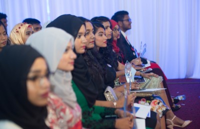 ޝަރުތު ހަމަވާ 41 ދަރިވަރުން ހައި އެޗީވާސް ސްކޮލަޝިޕަށް ކުރިމަތިލައިފި