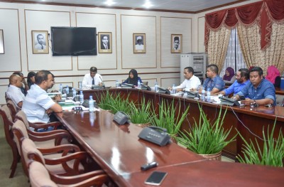 މަޖިލީހުގައި ހުރިހާ ކަމެއްގައި "ސްޓޭމްޕް" ޖެހުން، ޒިންމާއެއް ނެތް؟!