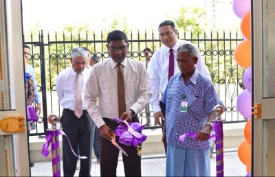 ކޮމާޝަލް ބޭންކްގެ ބްރާންޗެއް ޓްރީ ޓޮޕް ހޮސްޕިޓަލްގައި ހުޅުވައިފި