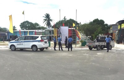 ތިނަދޫގައި ހިންގި މާރާމާރީއެއްގައި 11 މީހުން ހައްޔަރުކޮށްފި