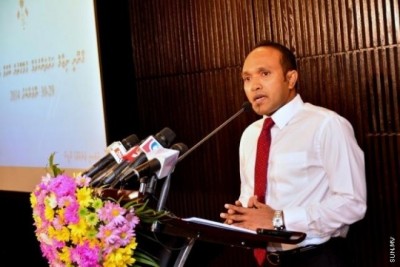 ގާނޫނު އަސާސީ މާނަކުރުމުގައި ތަހުގީގު ކުރާ ފަރާތްތަކުގެ އަތް ވަނީ ބަނދެވިފައި: ޑރ. ޖަމީލް