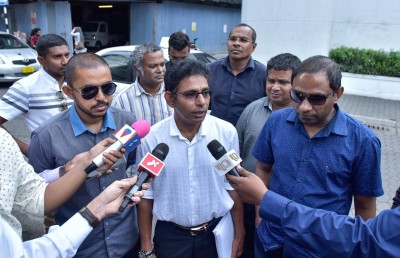 ހުއްދަ ނޫން ތަނަކަށް ވަނުމުގެ ދައުވާއަށް ތިން ބޭފުޅުން އިންކާރުކޮށްފި