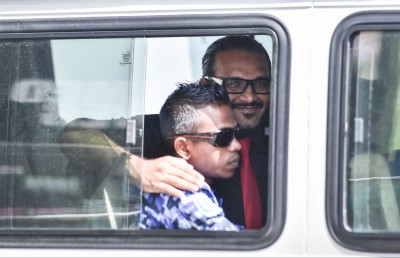 އަދީބު އަވާހަރަކޮށްލަން އުޅޭ ކަމަށް ބުނެ ހުށަހެޅި މައްސަލަ ފައިލްކޮށްފި