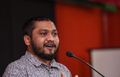 އިދިކޮޅު ފަރާތްތަކުން އެއް ކެންޑިޑޭޓަކު ނުނެރެވިއްޖެ ނަމަ އަދާލަތު ޕާޓީން މީހަކު ނެރެނީ