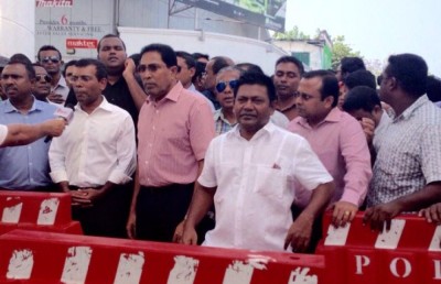 އުމަރަކީ "ތޫފާނެއް"؟