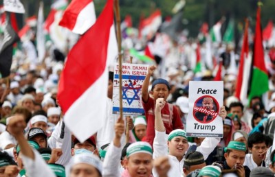 ގުދުސްގެ މައްސަލައިގައި ކުރާ މުޒާހަރާތައް އިތުރުވެ ވަރުގަދަވަނީ