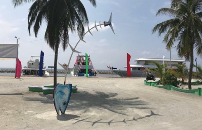 ސަރުކާރު ބަދުނާމުވާ ކަމަށް ބުނެ އިހަވަންދޫ ގިޑިގެތައް ނަގަން އަންގައިފި