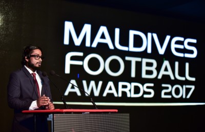 ފާޑުކިޔުންތަކަށް ބައްސާމްގެ ރައްދު، ފުރަތަމަ ފަހަރަށް