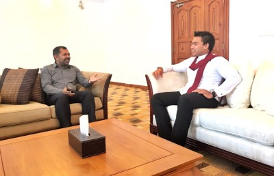 މިނިސްޓަރު ޒަމީރު، ނަމަލް ރާޖަޕަކްސާއާ ބައްދަލުކުރައްވައިފި