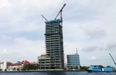 ޑޮލަރު ރިޒާވް ދަށްވީ ވިއްކި އަދަދު އިތުރުވެ، ދަރުމަވަންތަ ހޮސްޕިޓަލްގެ ޕޭމަންޓް ދައްކަން ޖެހުމުން: އެމްއެމްއޭ