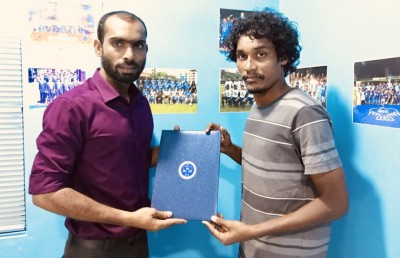 އީގަލްސްގެ ކެޕްޓަން އިންމަ ނިއު އަށް