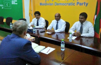 ޖަރުމަނު ސަފީރު އިދިކޮޅު ފަރާތްތައް އަަދި އިންޑިއާ ސަފީރާ ބައްދަލުކުރައްވައިފި