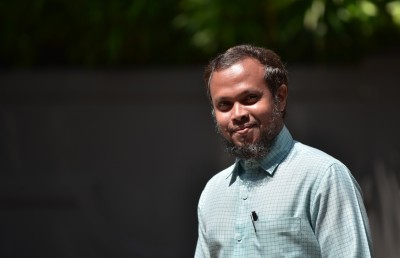 ކޮންމެ ނޫސްވެރިއެއްގެ އަތުން ހަތް މިލިއަންގެ ރުފިޔާ ނަގައިދޭން ނަސްރުﷲ އެދެފި