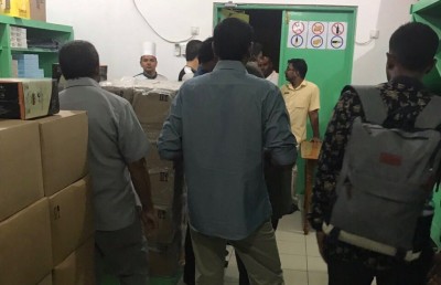 ކަސްޓަމްސްގެ ތަހުގީގު ޓީމުތައް ރިސޯޓުތަކުން ފައިބައިފި