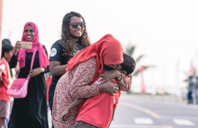 ޒައިދު ދުވަނީ، އޭނާގެ ބޭބެ ލާމުގައި ދުވުން ޕްރޮމޯޓްކުރަނީ!