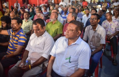 އިމްރާން ޖަލުގައި ހުންނެވުމަކީ ދިވެހި ތާރީޚުގައި ޖެހޭ ބޮޑު ލައްގަނޑެއް: މައުމޫން