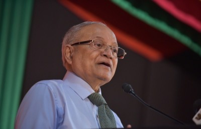 އިމްރާން ޖަލުގައި ހުންނެވުމަކީ ދިވެހި ތާރީޚުގައި ޖެހޭ ބޮޑު ލައްގަނޑެއް: މައުމޫން