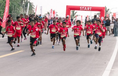 ޒައިދު ދުވަނީ، އޭނާގެ ބޭބެ ލާމުގައި ދުވުން ޕްރޮމޯޓްކުރަނީ!