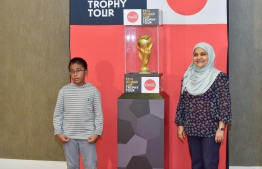 ވޯލްޑް ކަޕް ތަށި ރާއްޖޭގައި، ބޮޑު ޝަރަފެއް
