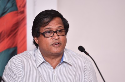 ވިލާގެ ވަކީލު ޝަފީގު ޕޮލިހަށް ހާޒިރުވާން ޗިޓު ފޮނުވައިފި