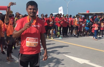 ޒައިދު ދުވަނީ، އޭނާގެ ބޭބެ ލާމުގައި ދުވުން ޕްރޮމޯޓްކުރަނީ!