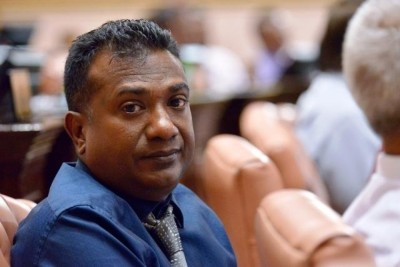 ޖާބިރު އެމްޑީޕީން ވަކިވެވަޑައިގެންފި