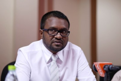 ކޯޓުން މައްސަލަ ހިންގުން ލަސްވާނަމަ ނަތީޖާ ނުނެރެވޭނެ: ޕީޖީ
