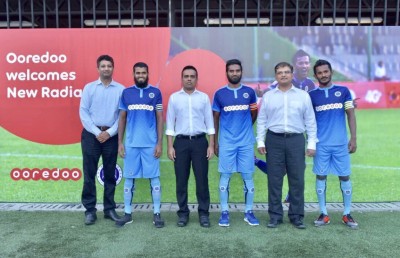 ނިއުގެ ކެޕްޓަން ބޭންޑް ދަގަނޑޭ އަށް