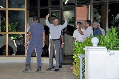 ޑޮކްޓަރަށް ދެއްކުމަށް ކާނަލް ނާޒިމް މާލެ ގެނެސްފި