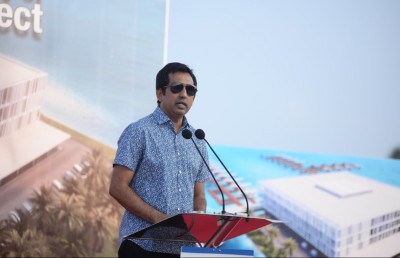 ވެލާނާ އެއާޕޯޓު ތަރައްގީ ވެގެން އަންނައިރު ރީތި، ފެހި ތަނަކަށް ހަދަންޖެހޭ: މިނިސްޓަރު